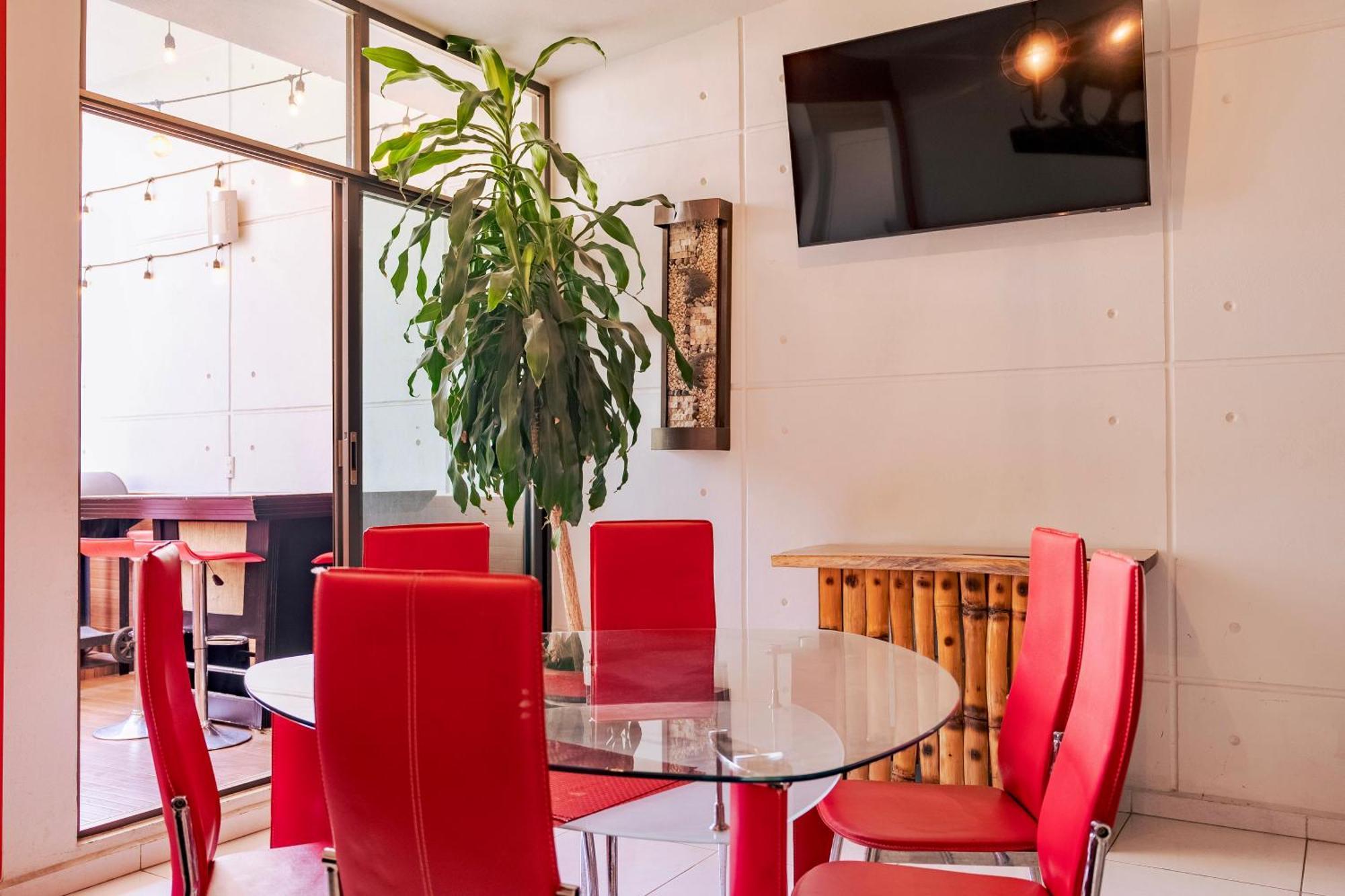 Loft Arte & Diseno: Urban Oasis with Private Jacuzzis and Terrace Apartment Cuernavaca Exterior photo